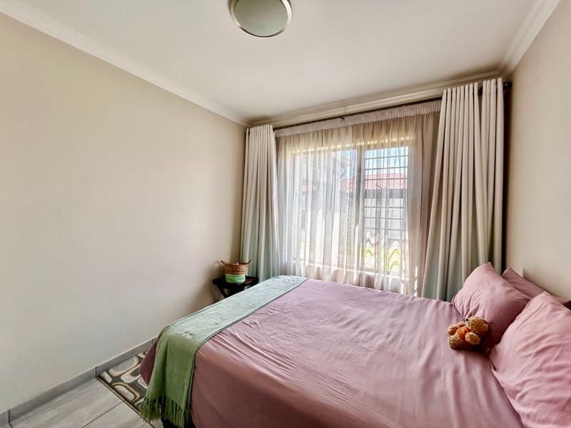 3 Bedroom Property for Sale in Ngwenya River Estate North West